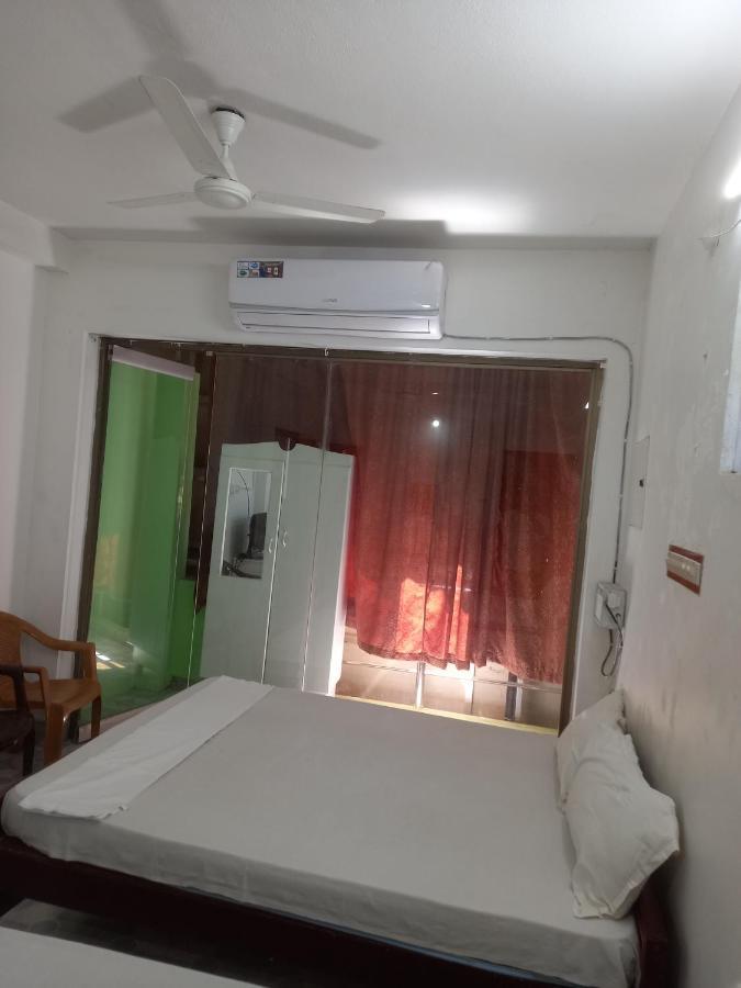 Parisha Residency- Temple Side Hotel Chidambaram Εξωτερικό φωτογραφία