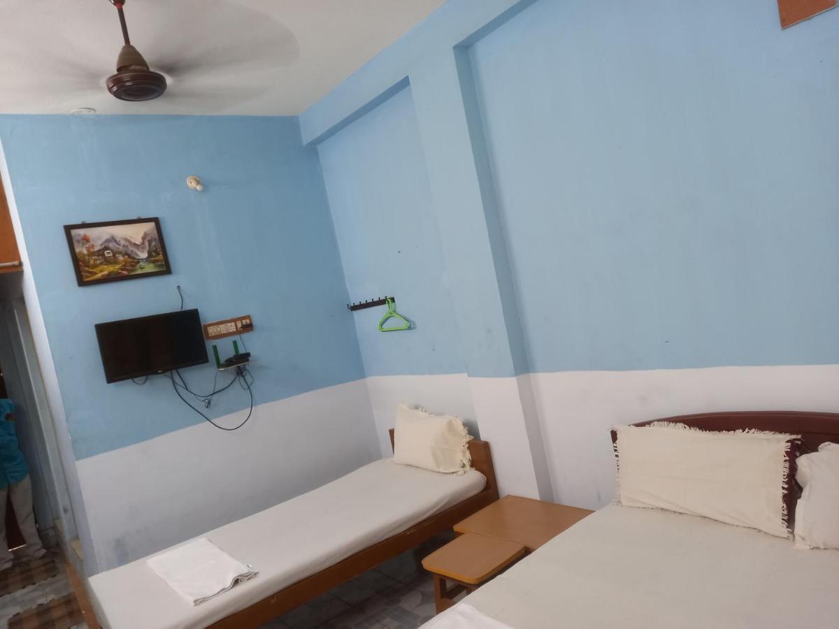 Parisha Residency- Temple Side Hotel Chidambaram Εξωτερικό φωτογραφία