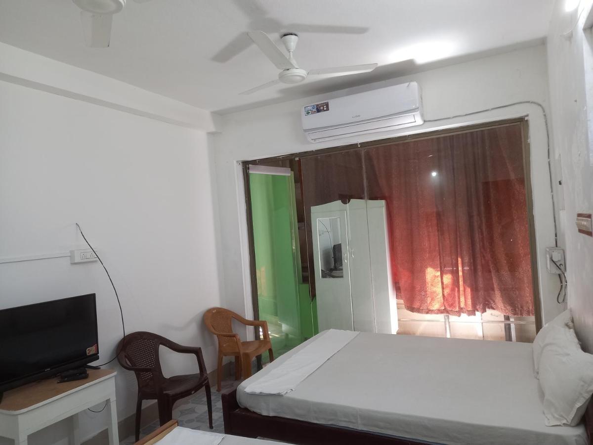Parisha Residency- Temple Side Hotel Chidambaram Εξωτερικό φωτογραφία
